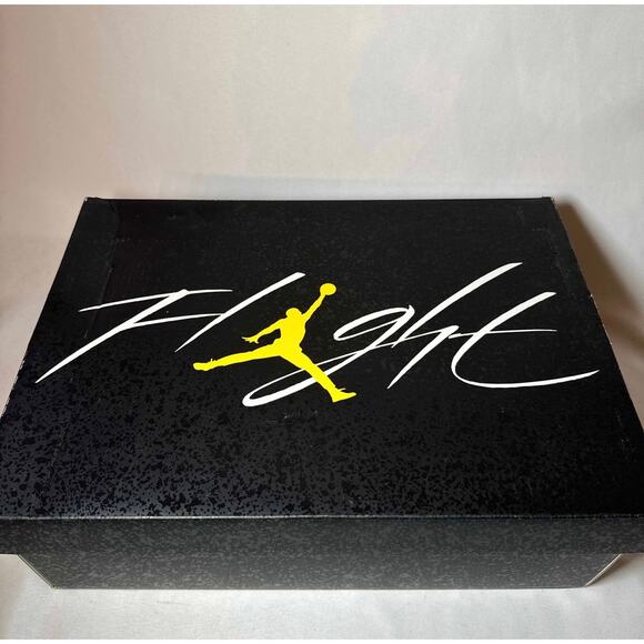 Size 10.5 - Nike Air Jordan 4 Retro Thunder 2023 Men's Shoes Ships Now - Picture 9 of 10